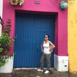 Meet your Posher, Romania